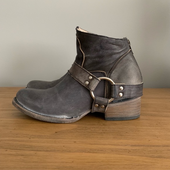 freebird black booties